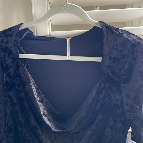 Free People Black Velvet Blouse M - Picture 2 of 3